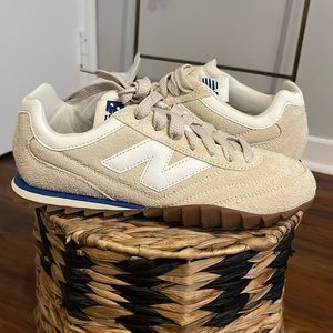 *NEW* New Balance RC-30 sneakers! *Hot item*